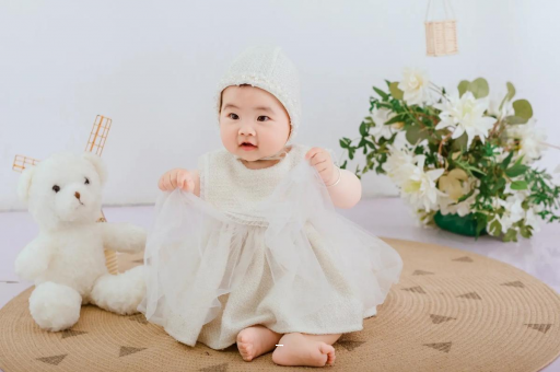 祁阳宝宝几个月抬头